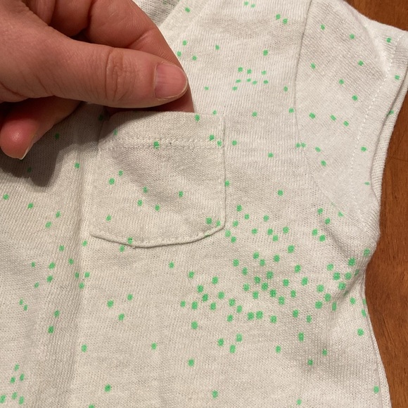 Girl’s Size 3 GAP T-shirt Bundle of 2: 1 Blue/White Eyelet Sleeves & Pale Green - Picture 7 of 8